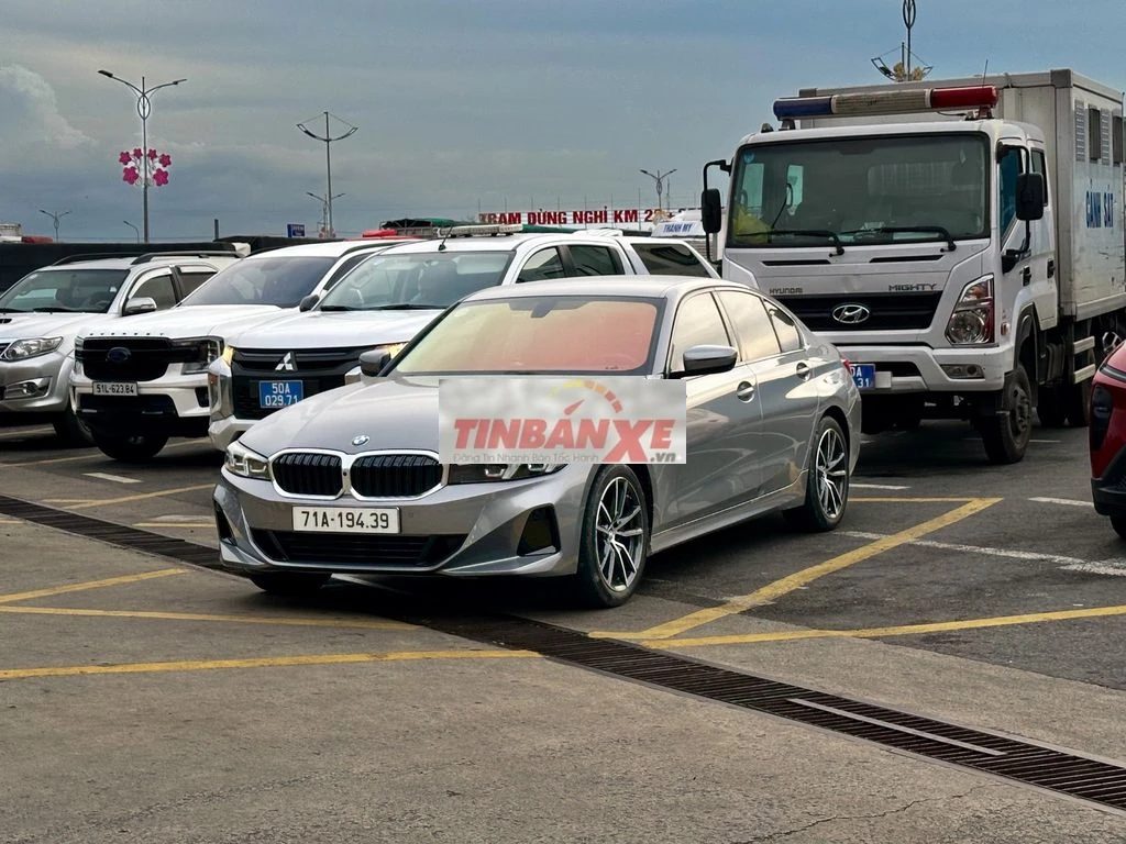 BMW 320i SportsLine 2026 300km