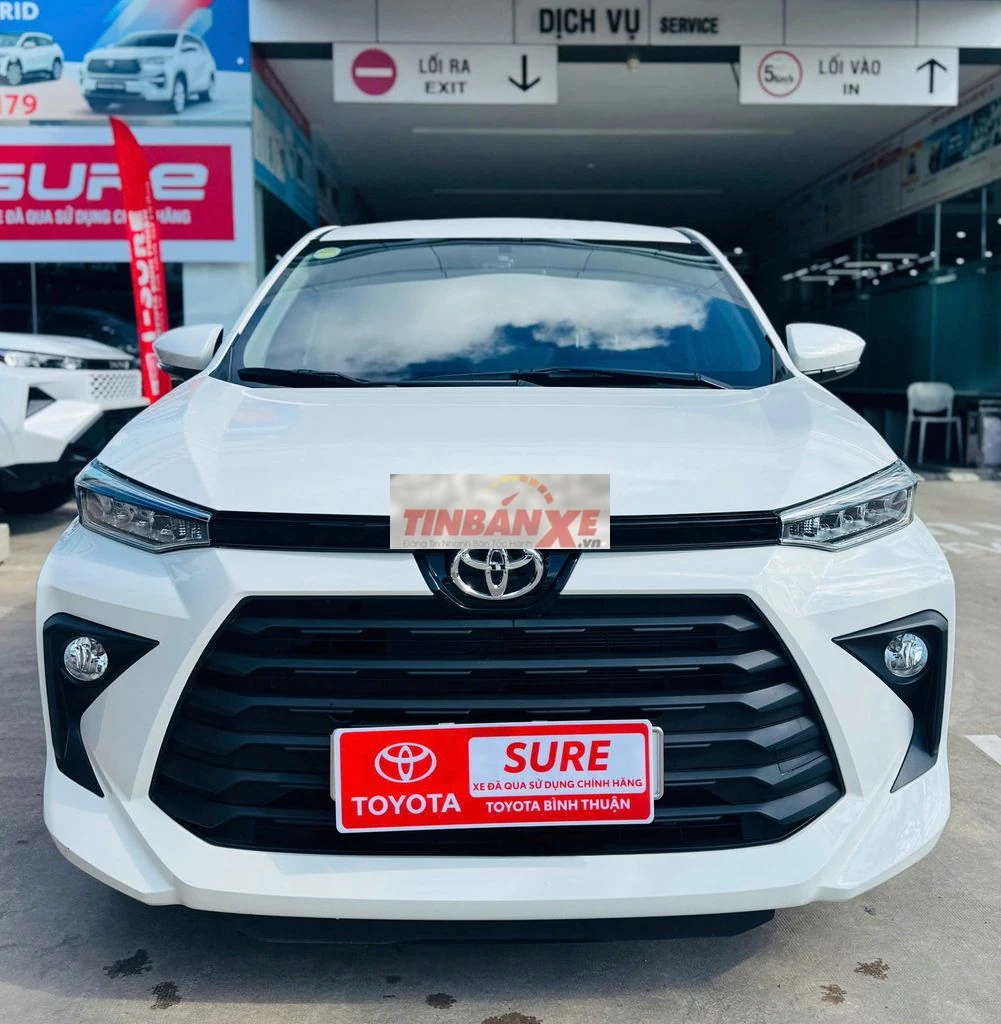 Toyota Avanza Premio 2025 Số sàn 7 chỗ Trắng