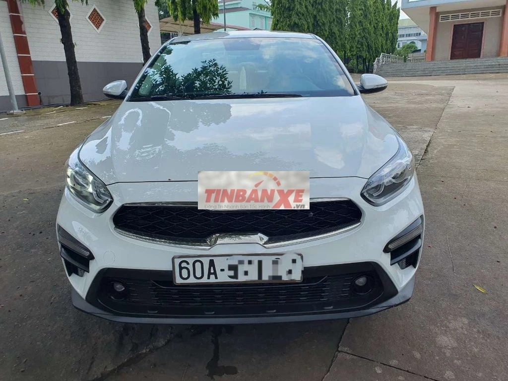 Kia Cerato xs 2018 số sàn trắng da