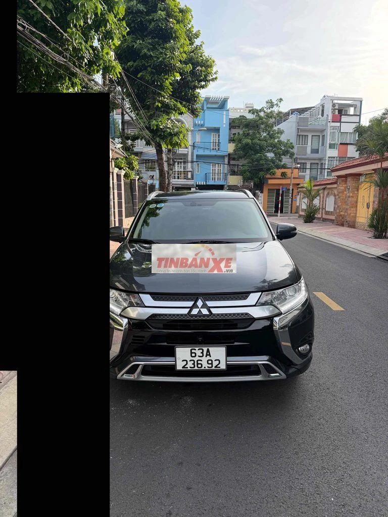 Mitsubishi Outlander CVT 2.0 đời cuối 2023,,