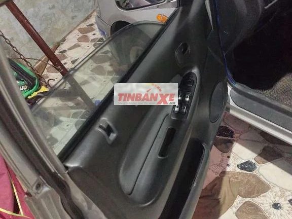 Mazda 323 1997 Bạc
