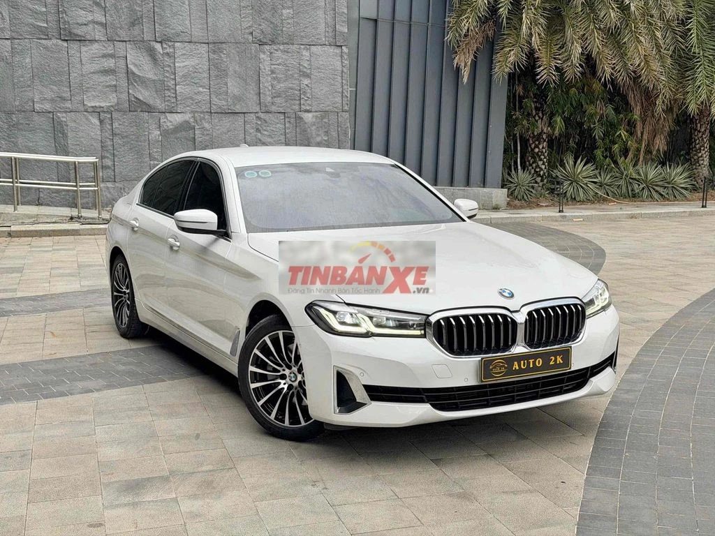 BMW 520i Luxury Line 2021 Siêu Nét
