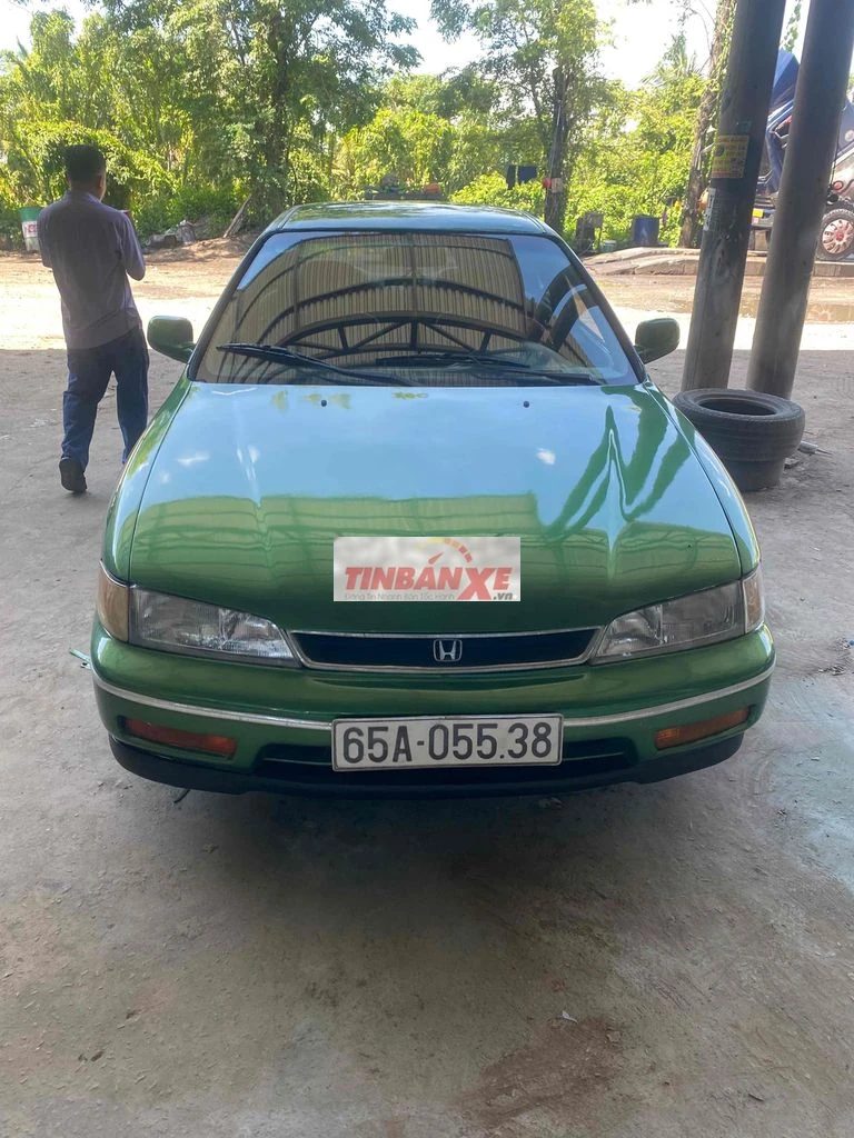 Honda Accord Xanh lá Số sàn