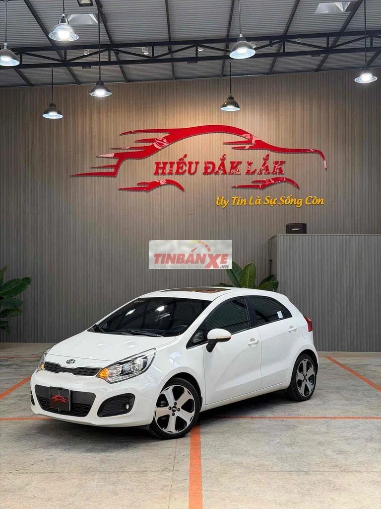 Kia Rio 2014 Hatchback nhập Hàn 58000 km