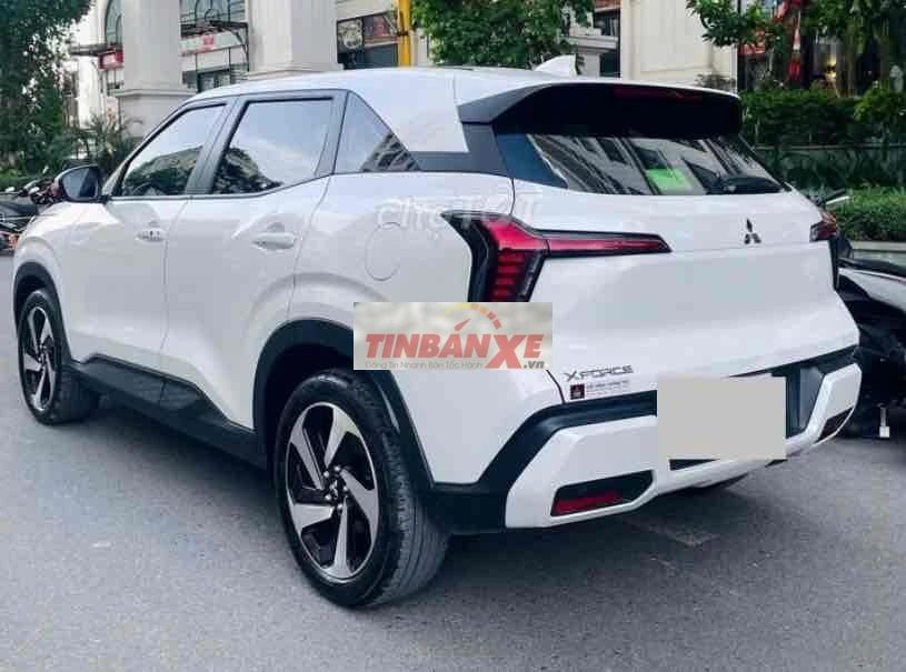 Mitsubishi Xforce Premium 2024 Trắng 10.000 km