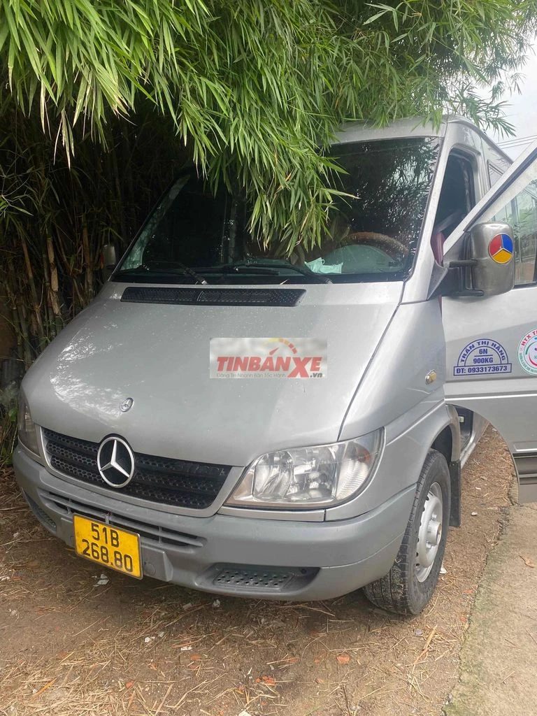 Mercedes-Benz Sprinter 208 Xe khách Bạc
