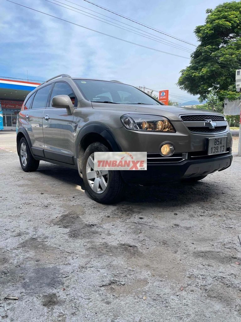 Chevrolet Captiva 2010 Vàng cát 80k km