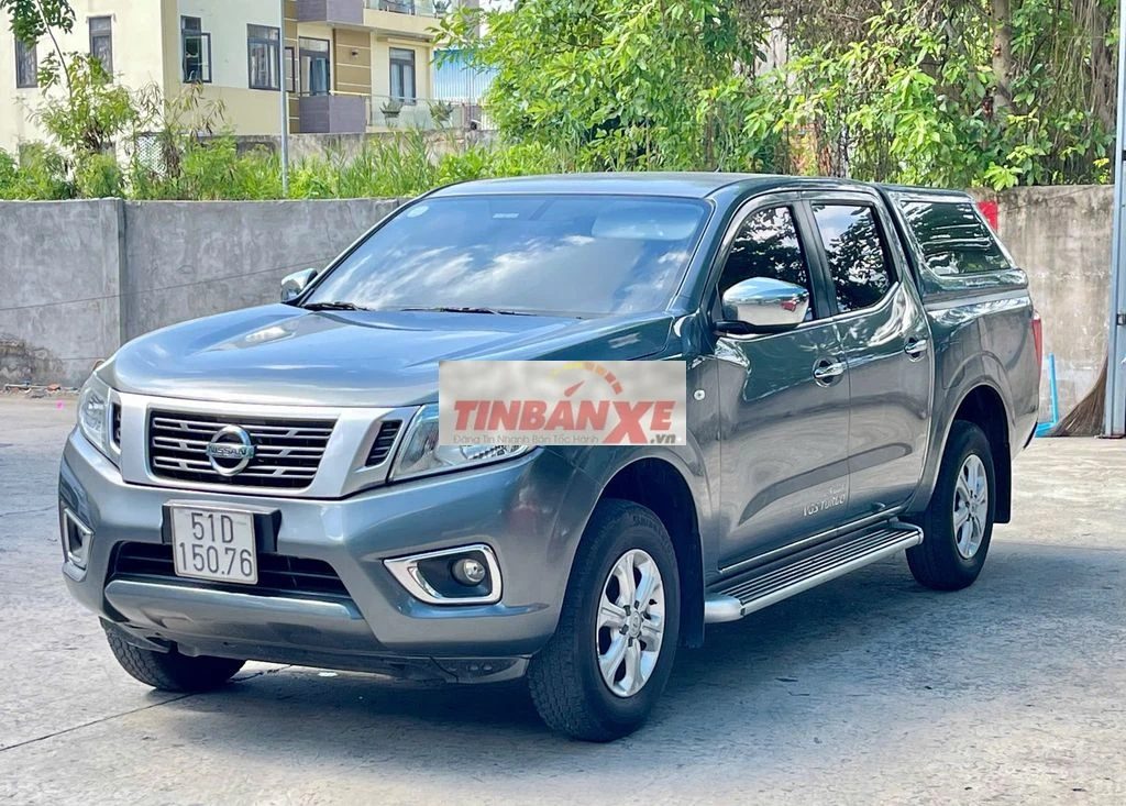 Nissan Navara E 2016 Xám Titan - nhập Thái