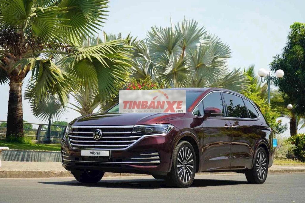Volkswagen Viloran MPV Xăng 2.0 TSI DSG 7 cấp Đỏ