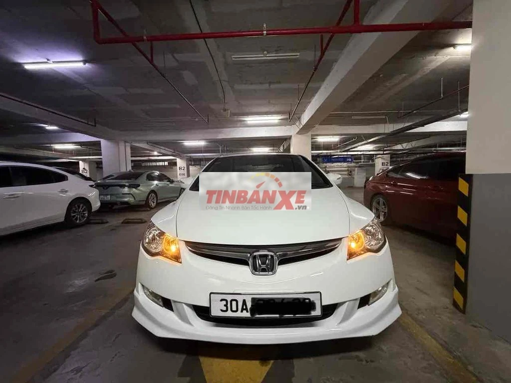 Honda Civic Gen 8 Trắng