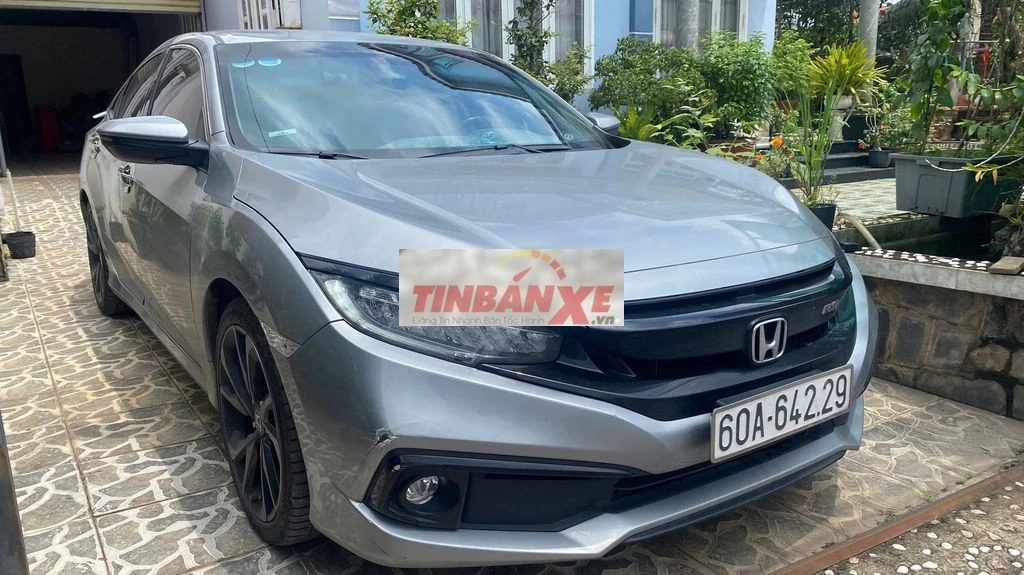 [CHÍNH CHỦ] Honda Civic RS 2019 Bạc 147.000 km