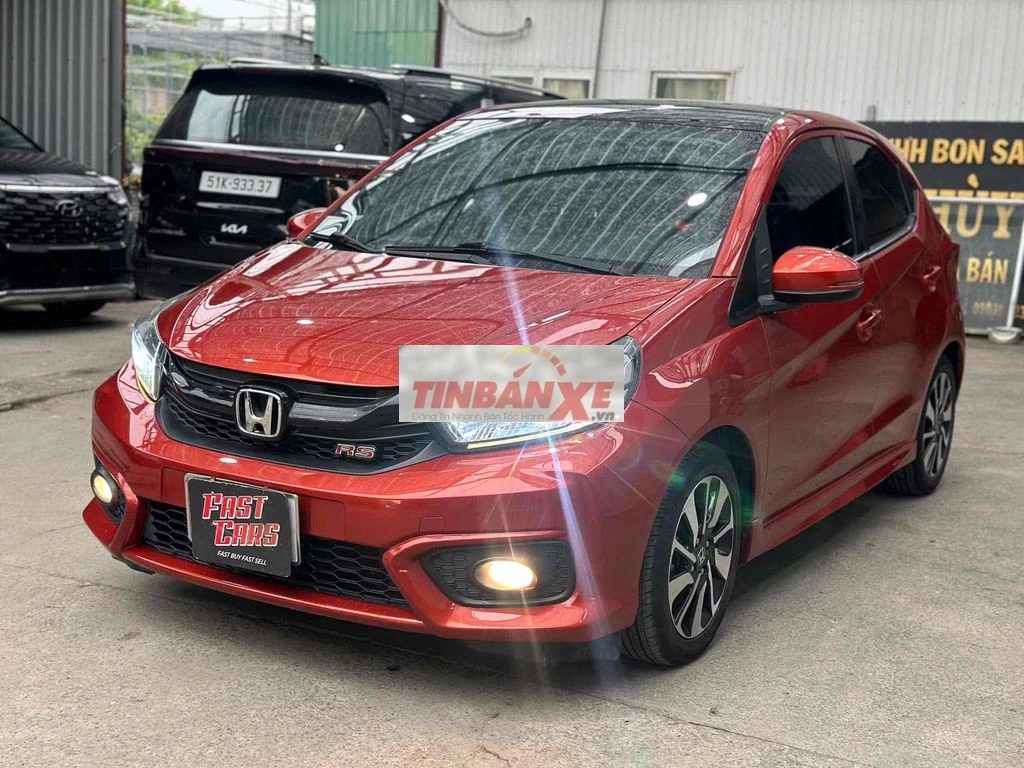 Honda Brio RS 2021 đi lướt 25.000 km một chủ đi kĩ