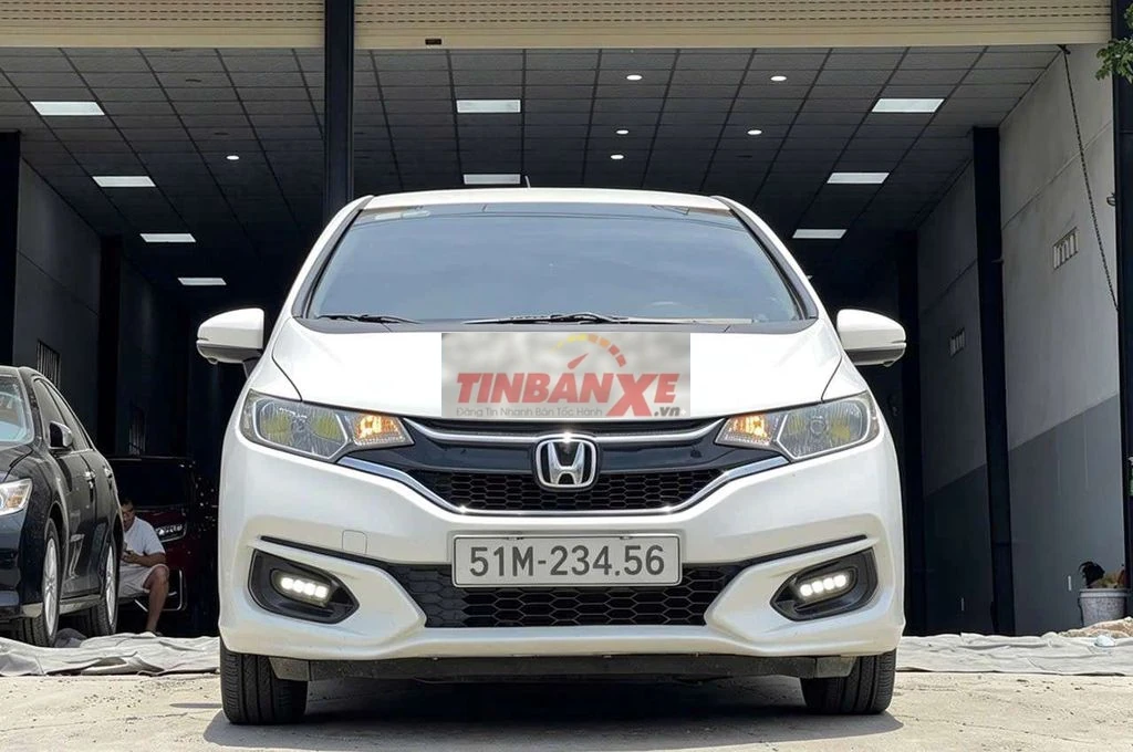 Honda Jazz VX 2019 Trắng CVT 80.000 km
