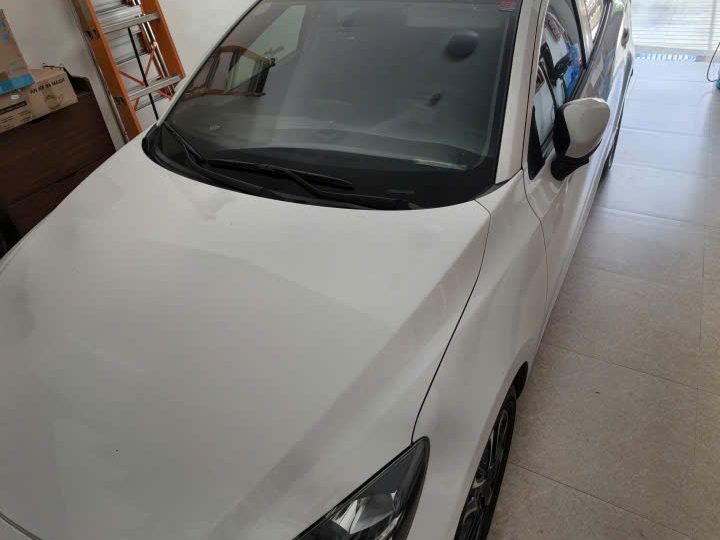 Mazda 2 2015
