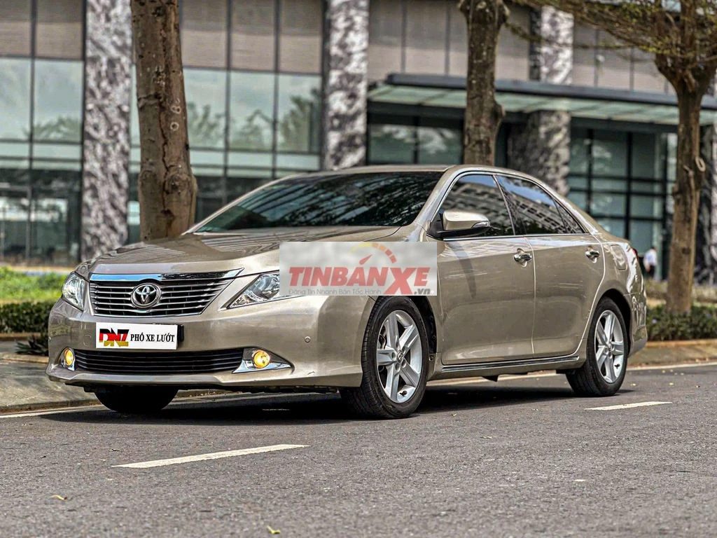 Toyota Camry 2014 2.5 Q Vàng Đồng 1 chủ từ đầu
