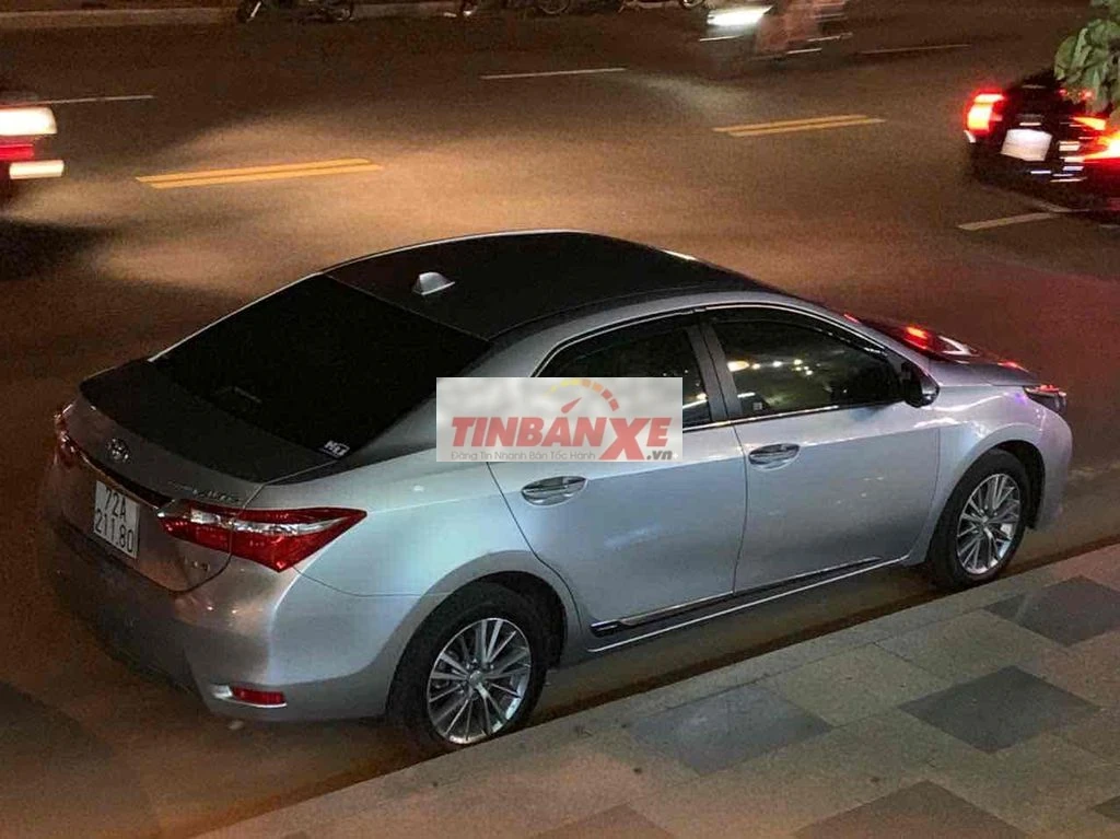 Toyota Corolla Altis 2017 Số sàn Bạc 8 vạn
