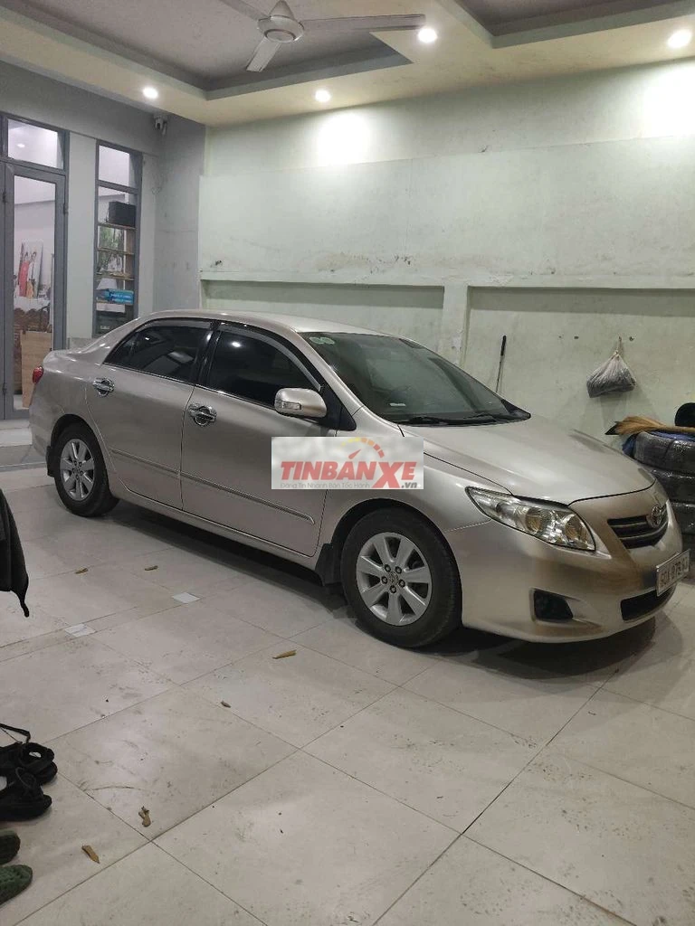 Toyota Corolla Altis 2010 Số tự động Bạc