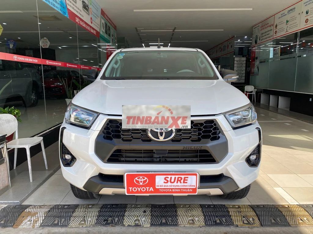 Toyota Hilux 2024 2.4AT 58.907 km