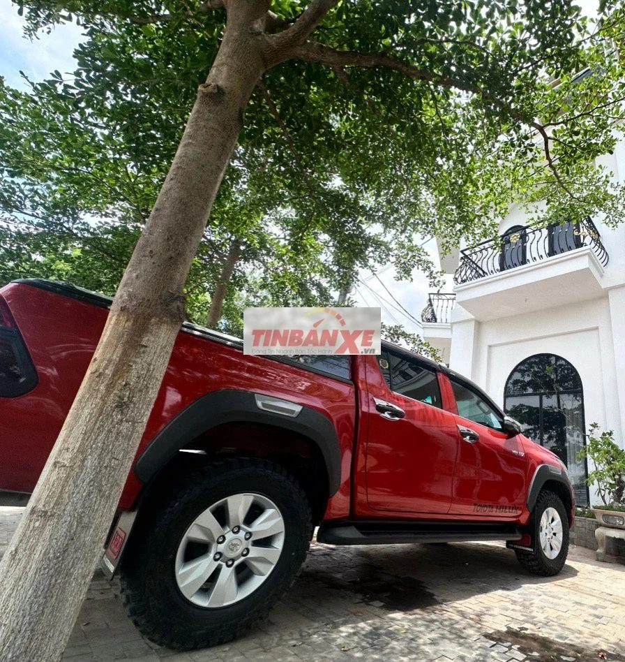 Toyota Hilux 2019 2.4 AT CAM