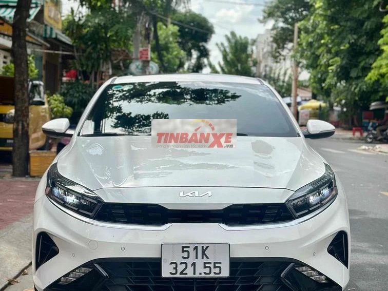 KIA K3 2.0 Premium Sx 8/2022 Odo 23.000 km Như Mới