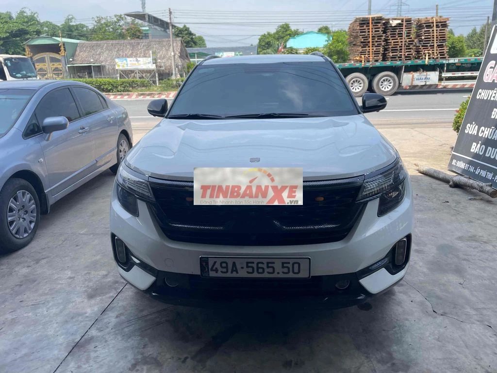 Kia Seltos 2023 Trắng