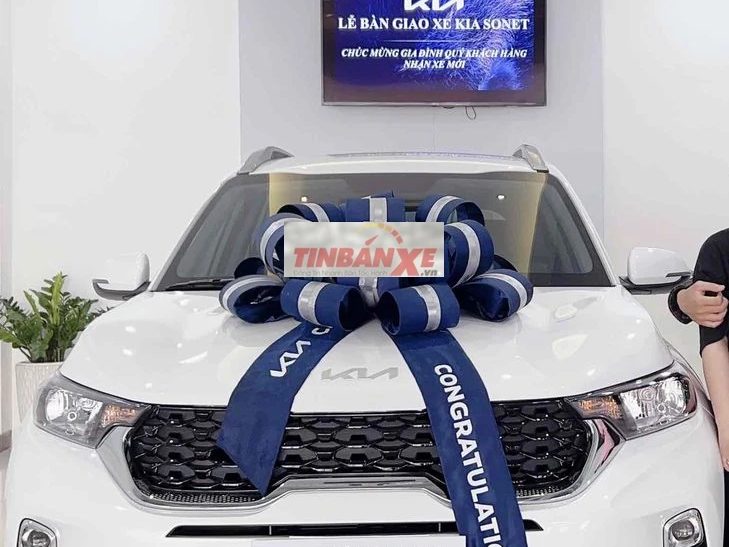 Kia Sonet Deluxe 2023 Trắng 1/12/2023