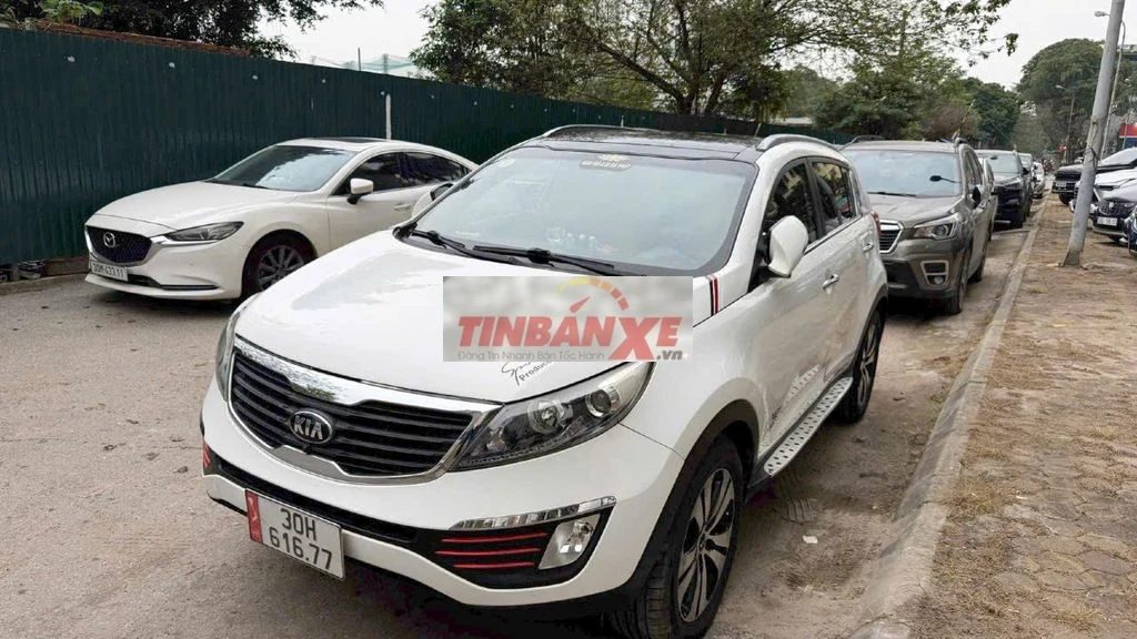 Kia Sportage 2013 Trắng 15.000 km Hàn Quốc