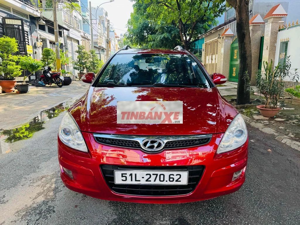 Hyundai I30 bản full đỏ Hàn Quốc