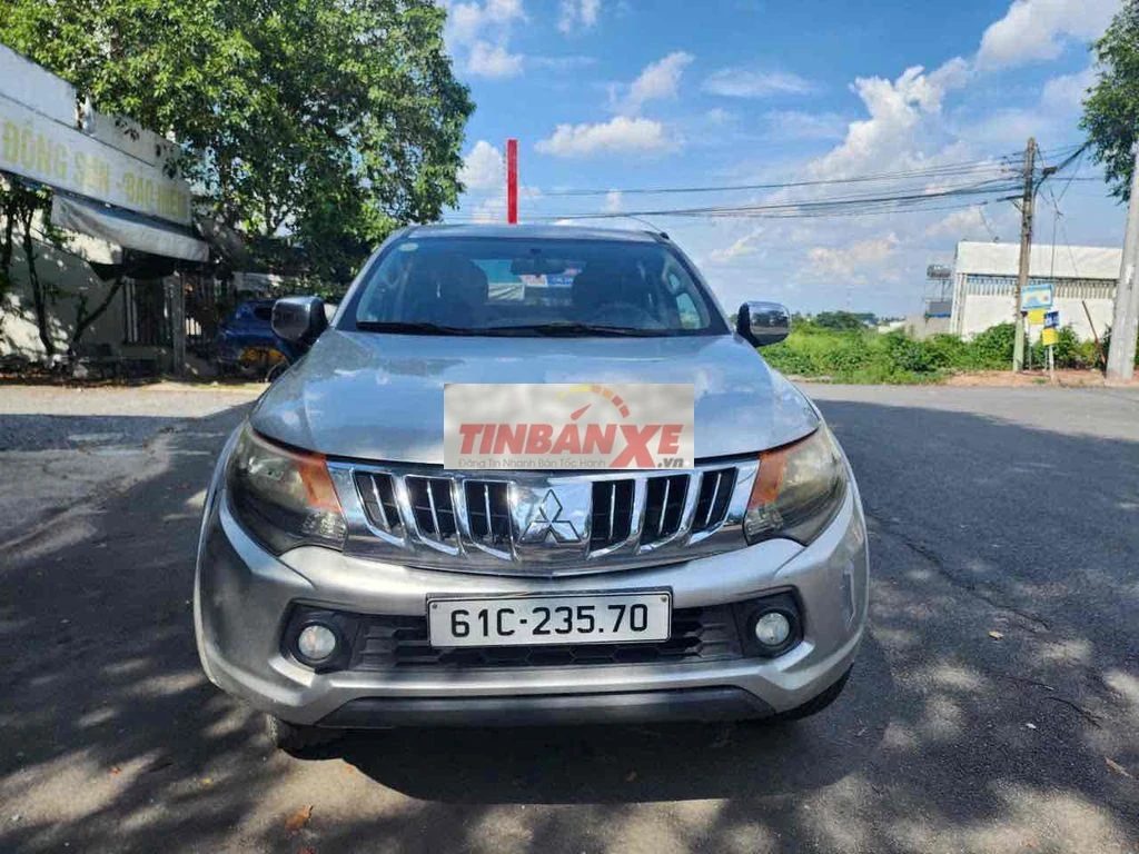 Mitsubishi Triton 2016 1 cầu Số sàn Bạc