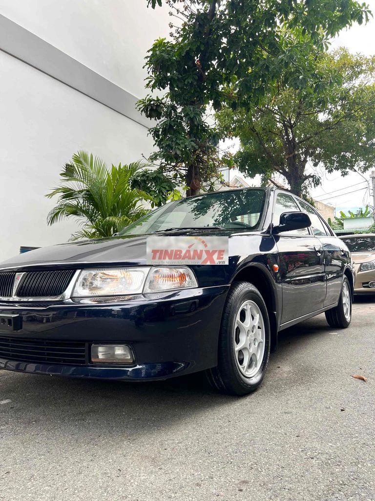 Mitsubishi Lancer GLXi 2003 Số sàn Đen