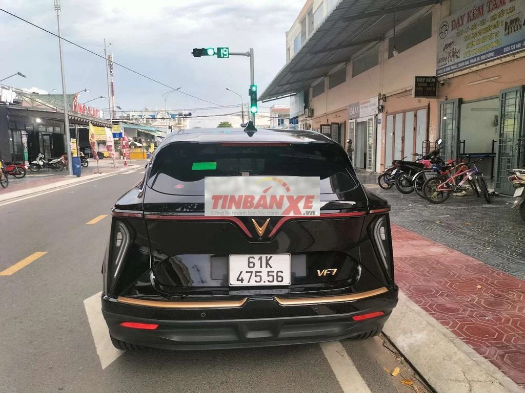 💥💥 Quá rẻ ạ. siêu phẩm hỏa long Vf7 phải nhanh ạ