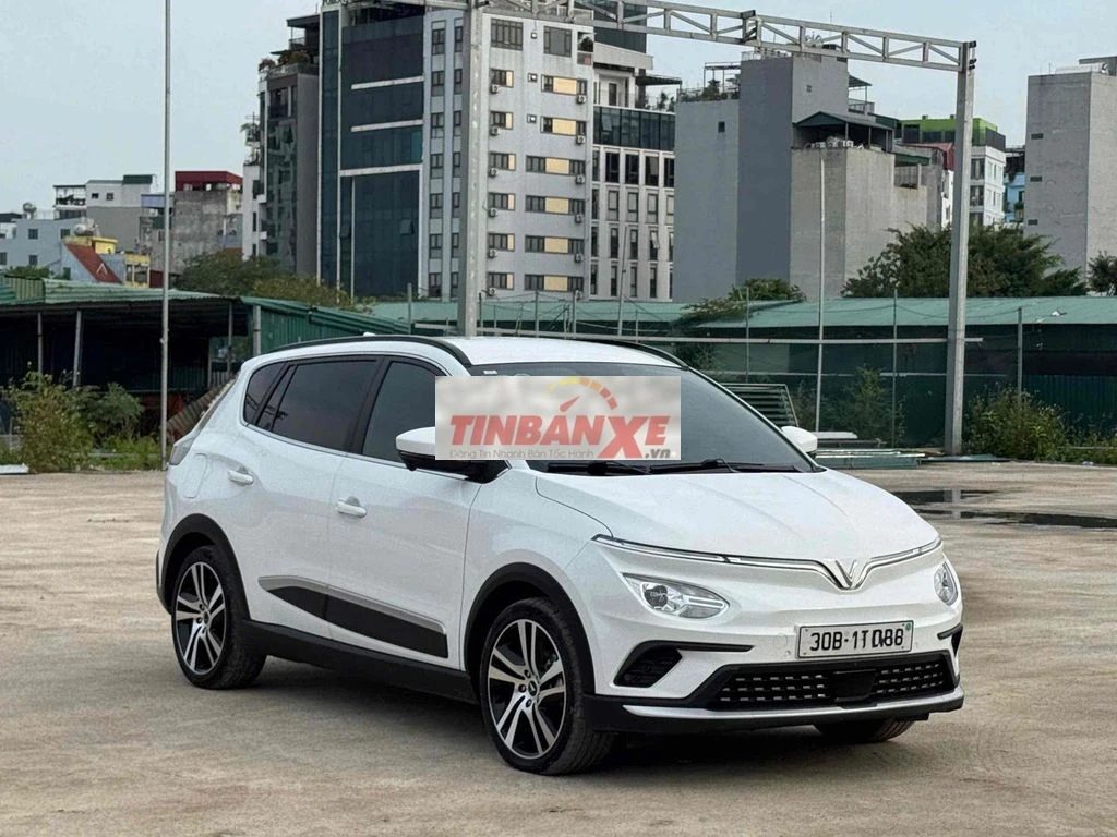 VF E34 2022 mua đứt Pin đẹp xuất sắc
