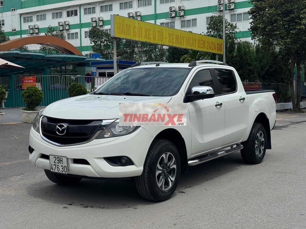 Mazda BT-50 2018 Tự động Trắng