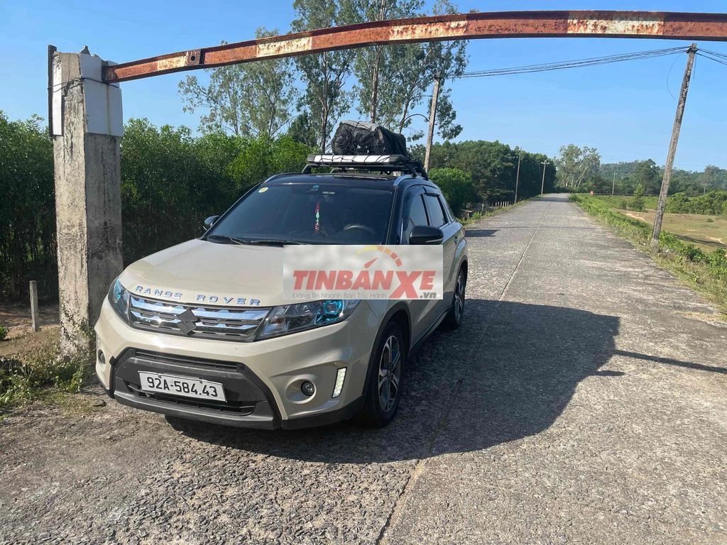 Suzuki Vitara 1.6 AT 2016 màu Be