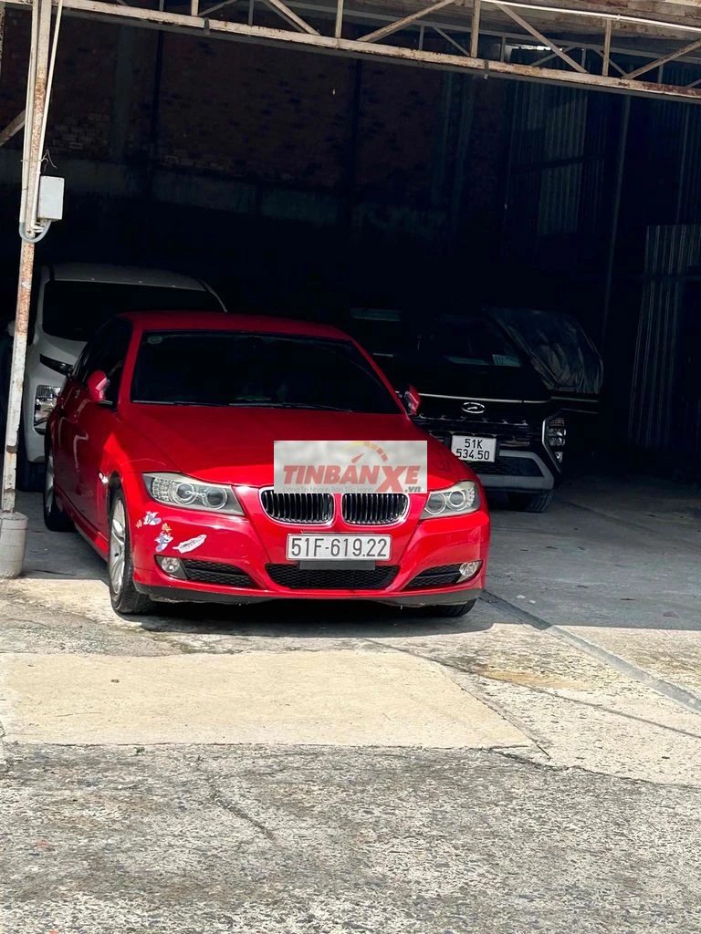 BMW 320i đẳng cấp xế hộp