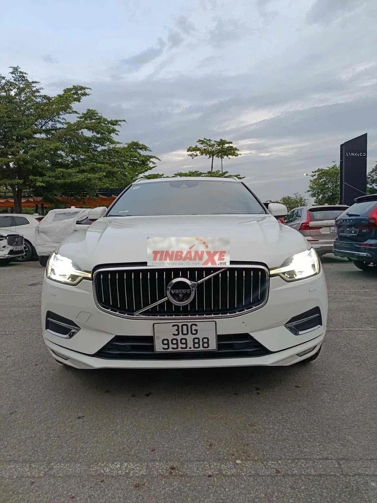 Volvo XC60 Trắng 100000 km