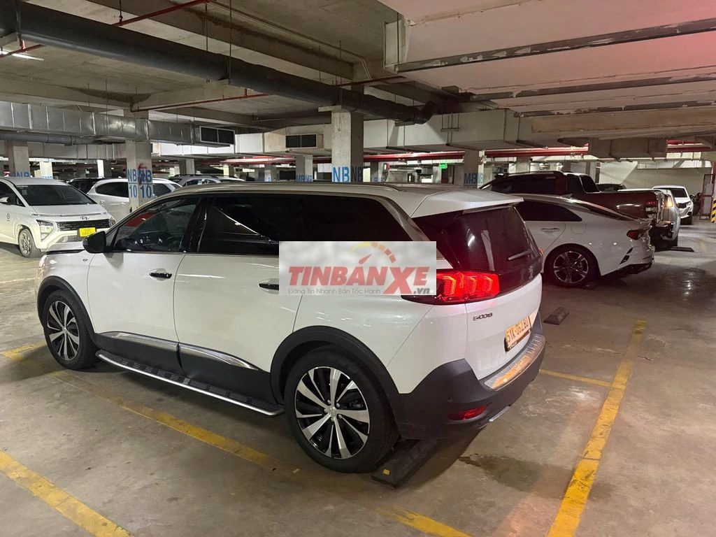 Peugeot 5008 GT 2021 Trắng 54000 km