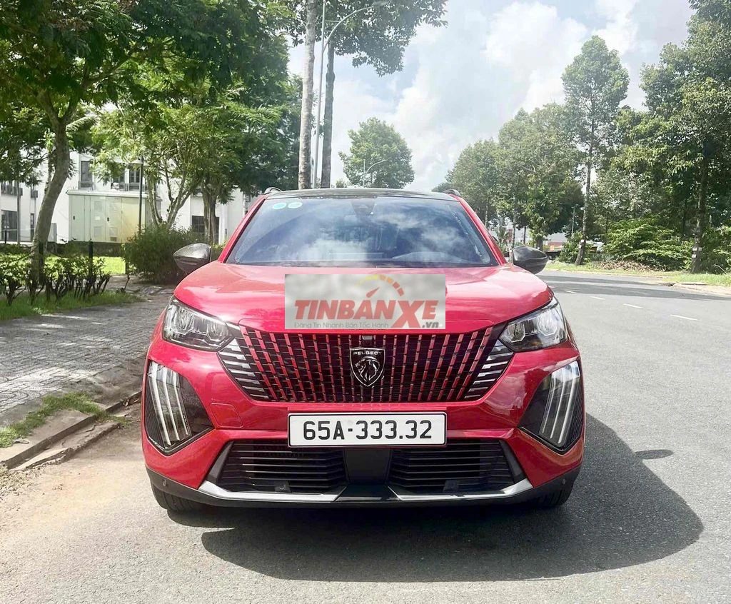 Peugeot 2008 1.2at premium 2025 đỏ pha lê 11.000km