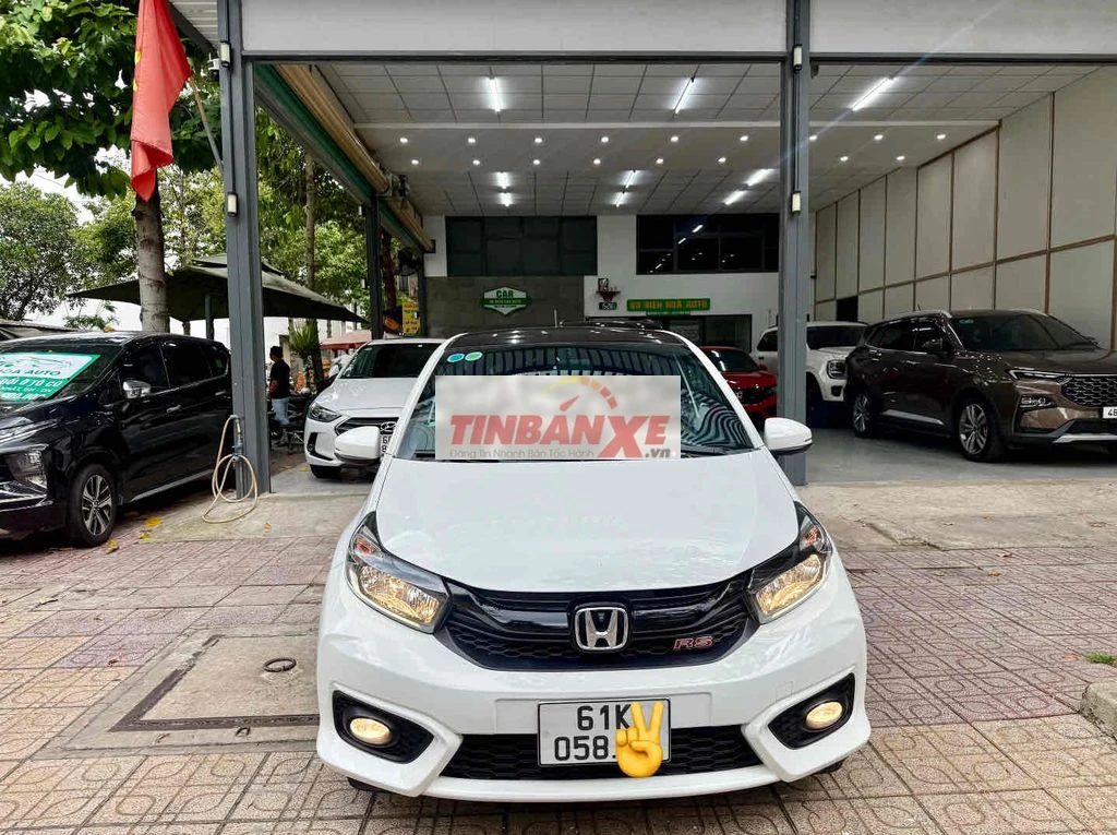 Honda Brio RS 2021 Trắng Nhập khẩu