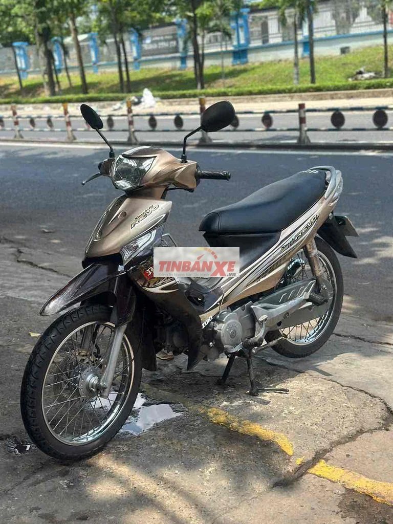 Suzuki Revo Nâu Xe số
