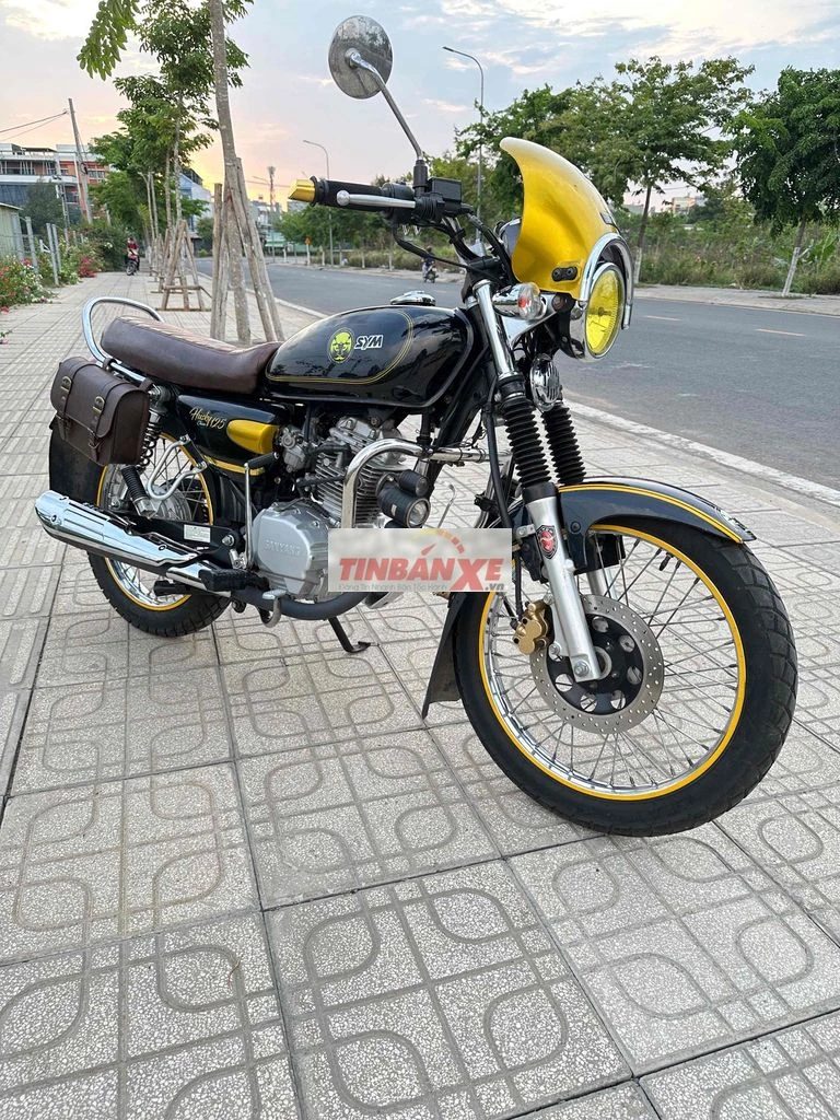 Xe Lướt Husky 125 Đen 5000 km BSTP