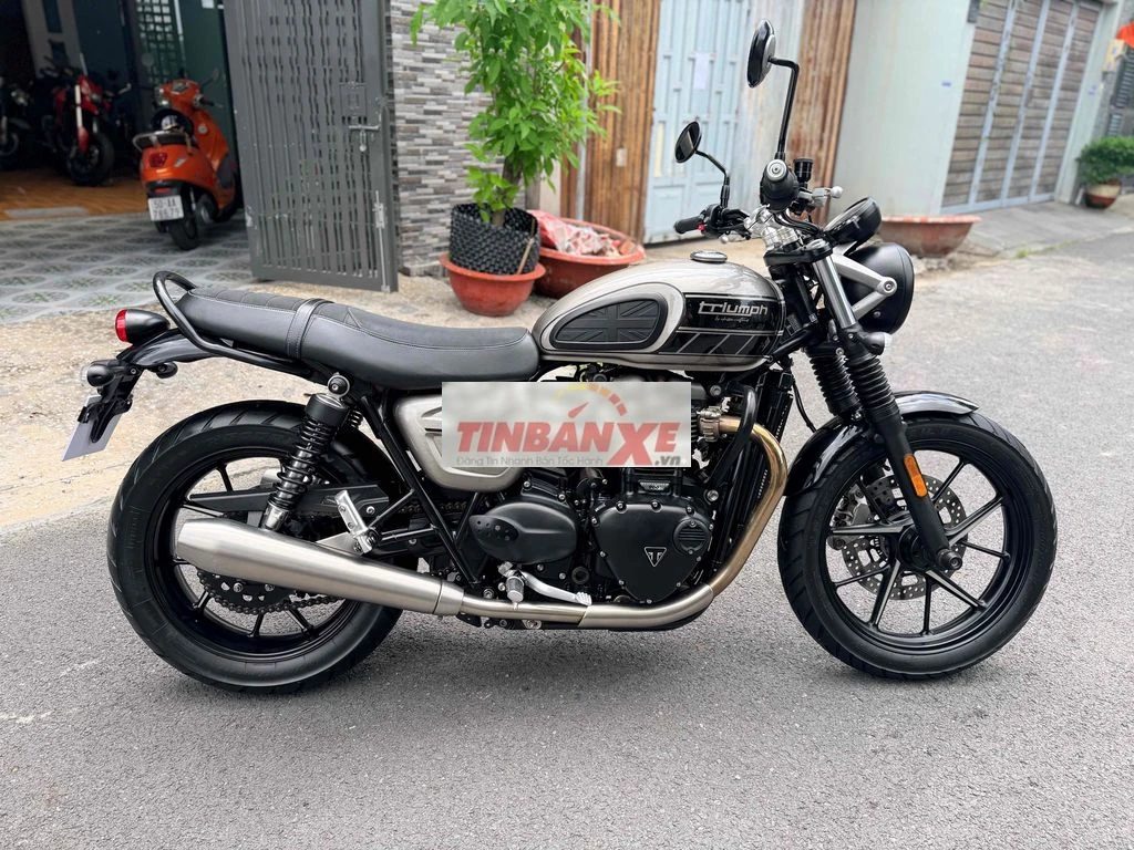 Triumph Street Twin 900 ABS 2019 Bạc 13.000km