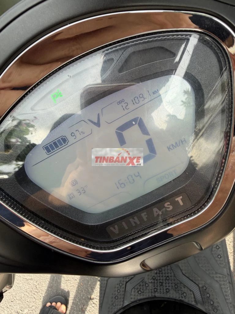 Xe máy điện VinFast EVO200 Đen 12.000 km