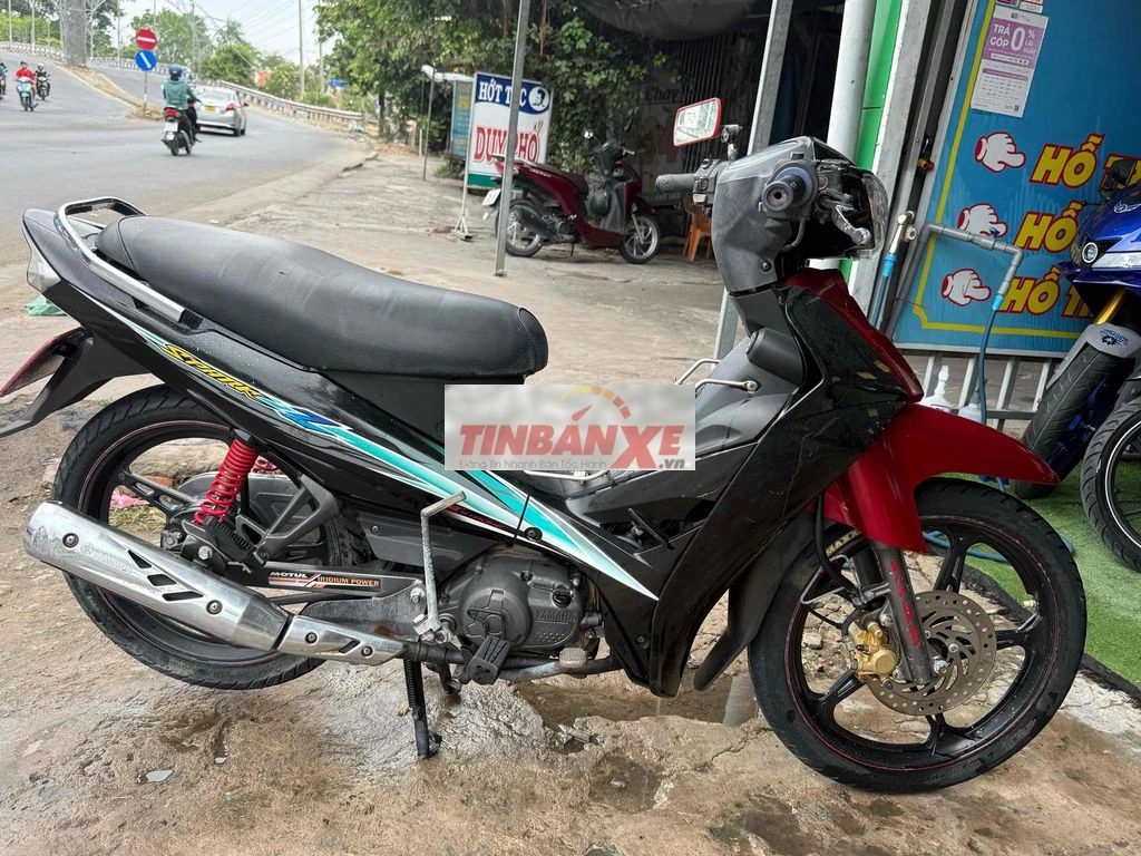 Yamaha Sirius Đen Đỏ 2012/ Zin