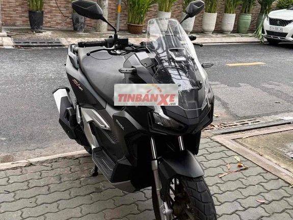 Honda ADV 160 ABS 2025 Đen 5000 km