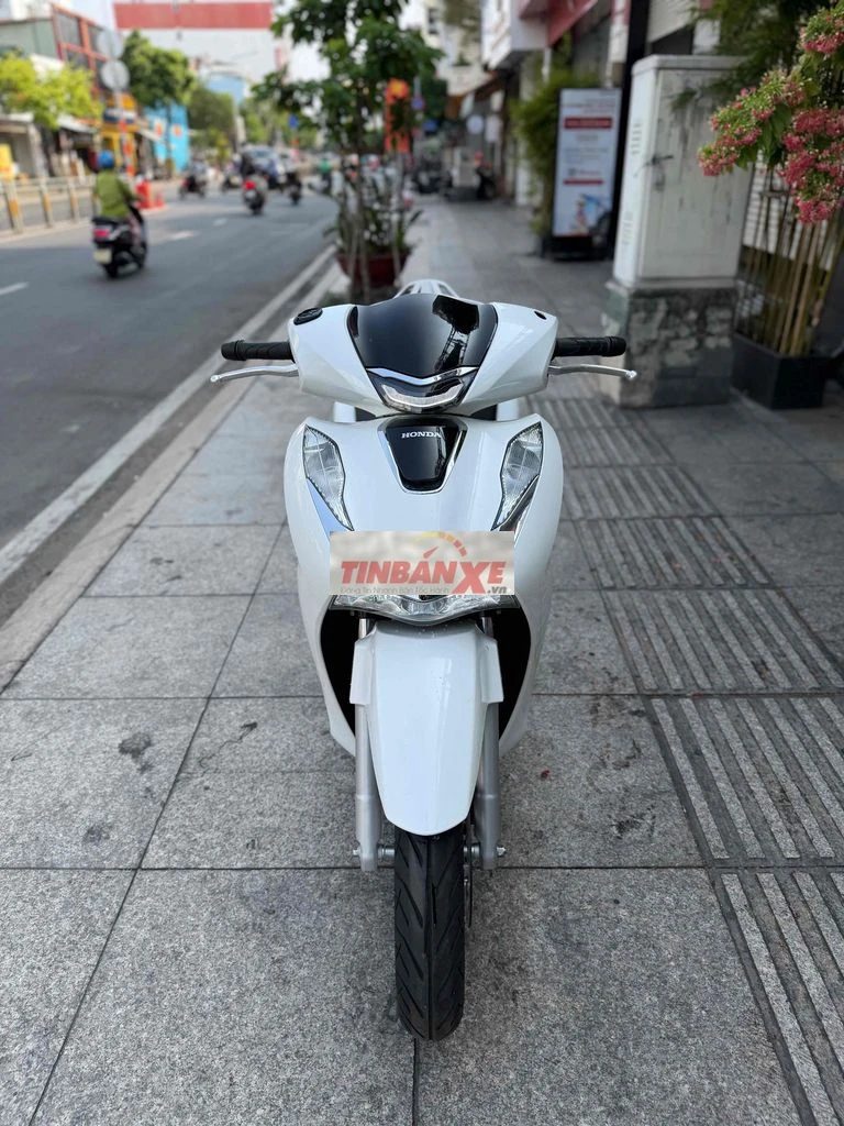 Honda SH 160i CBS 2024 Trắng 14000 km