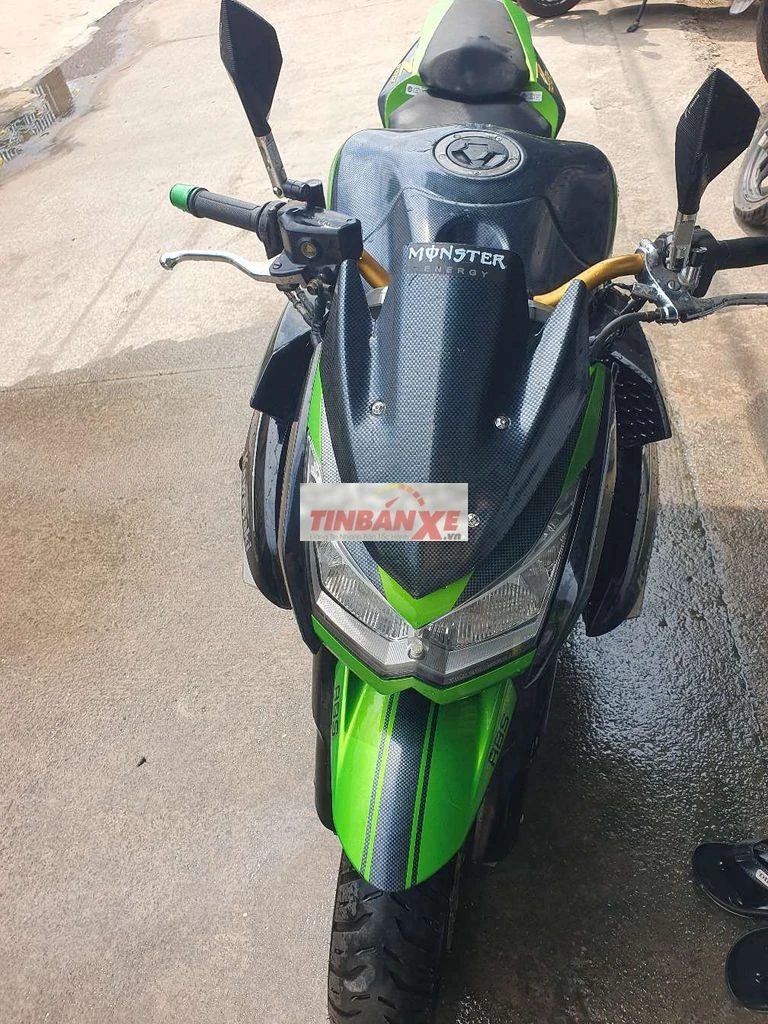 Xe côn tay Kawasaki Z1000 Xanh Đen