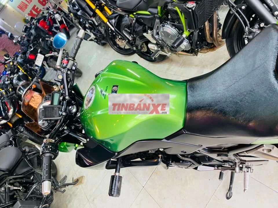 Kawasaki Z300
