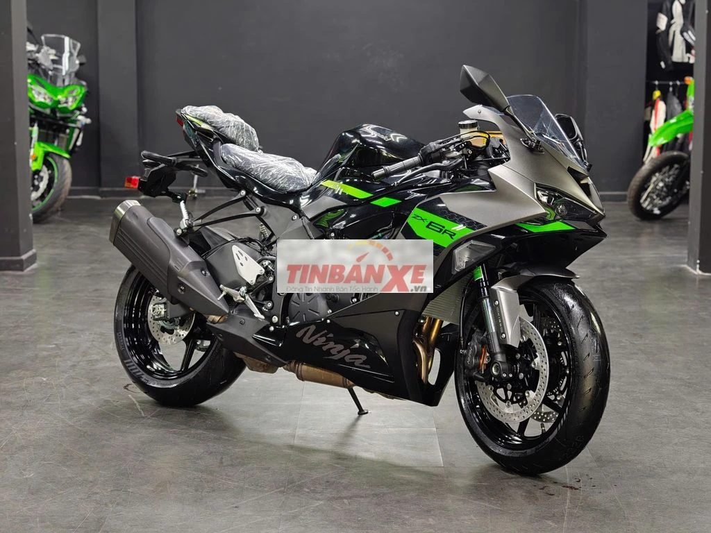 Kawasaki Ninja ZX-6R 2026 Đen, Xanh lá ABS