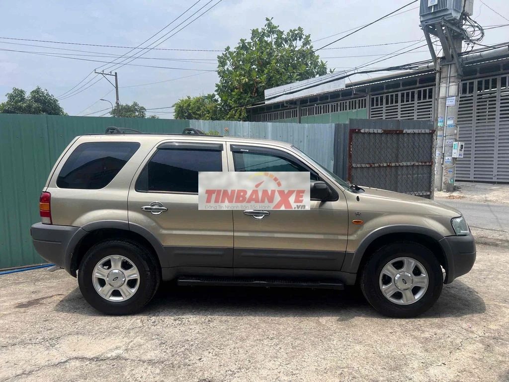 Ford Escape XLT 3.0 2002 Vàng Cát